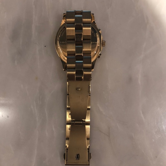 Marc Jacobs Watch - Picture 2 of 4